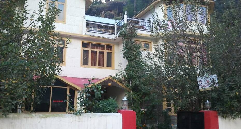 Village Heart Cottage, Manali 1